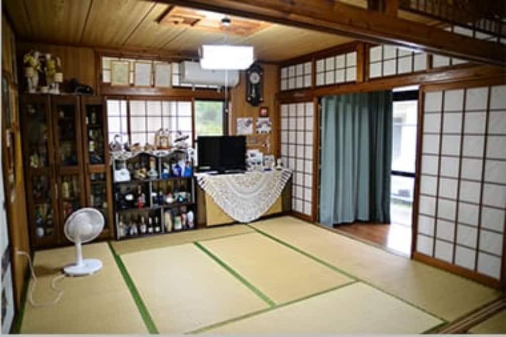 Higa san's Home view 5