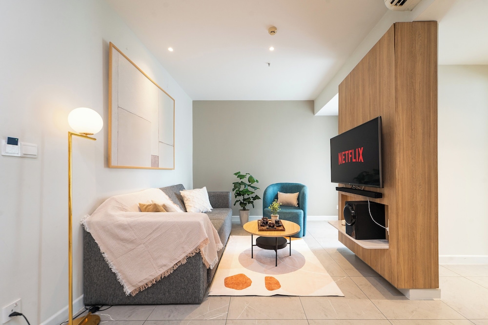 Luminous - Zenity Luxury Apartment - District 1