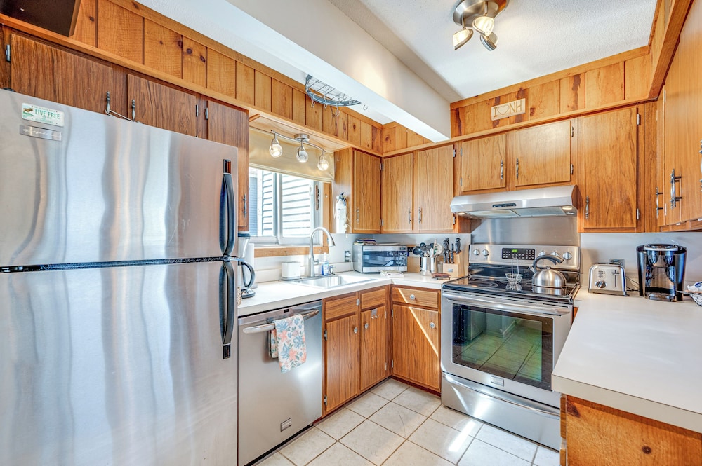 Resort-style Amenities at Home Near Campton Mtn!