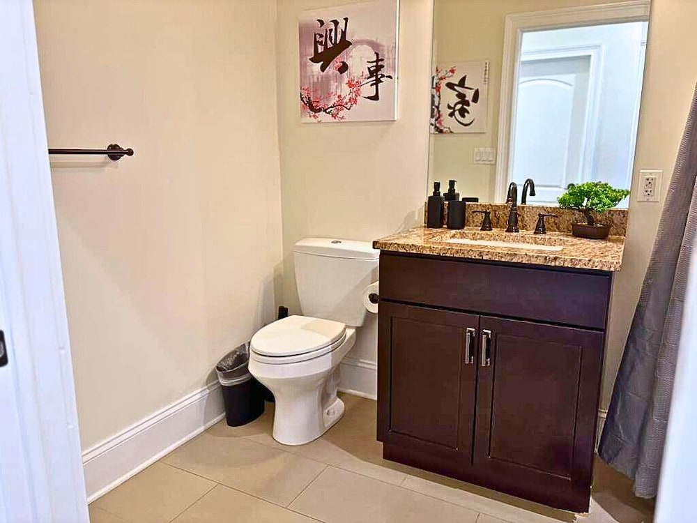 Well-Equipped 2BR - Greenbay 301