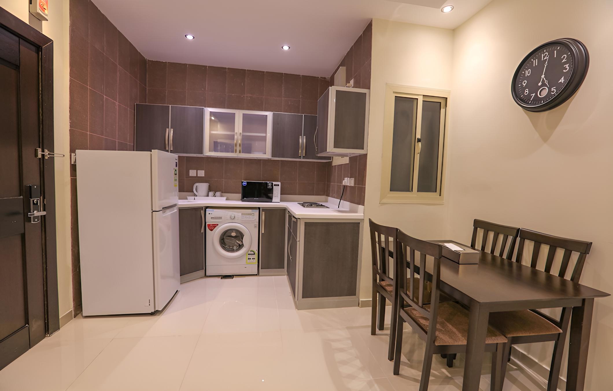 Al Itqan Apart-hotel