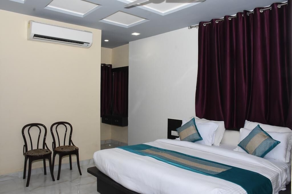 Membley Hotel & Residency