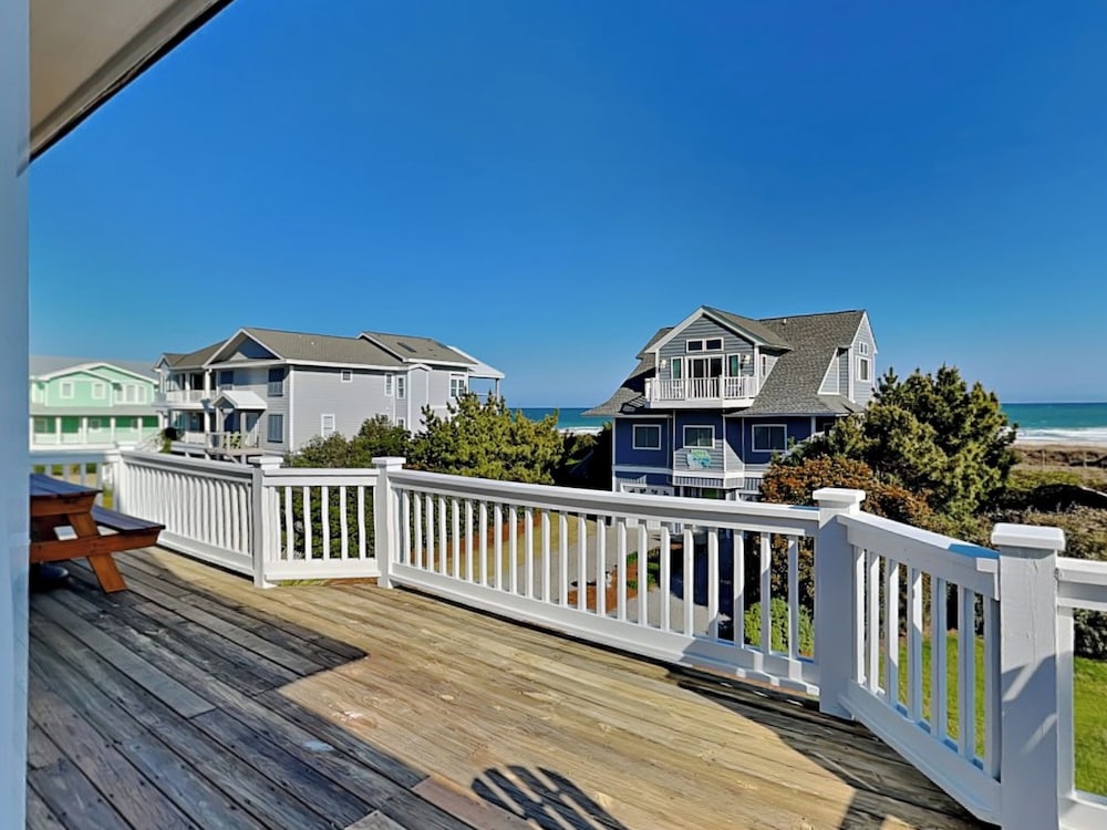 The Shell Collector by Topsail Realty