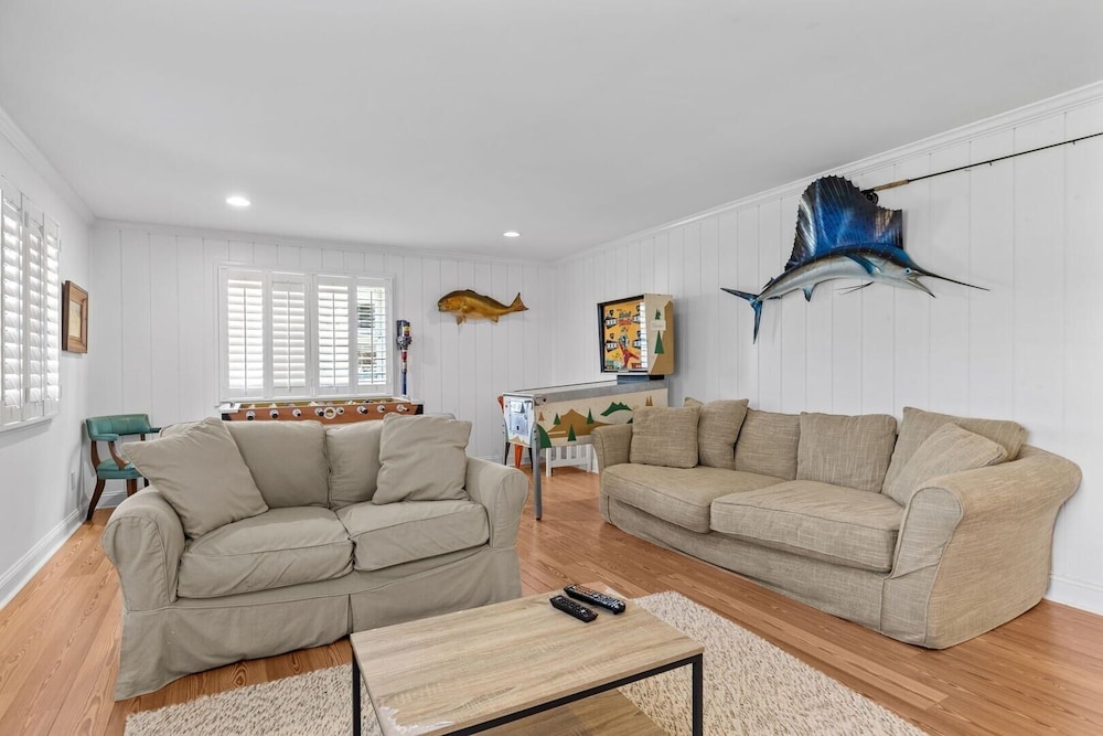 Joyner Cottage 4 Bedroom Home