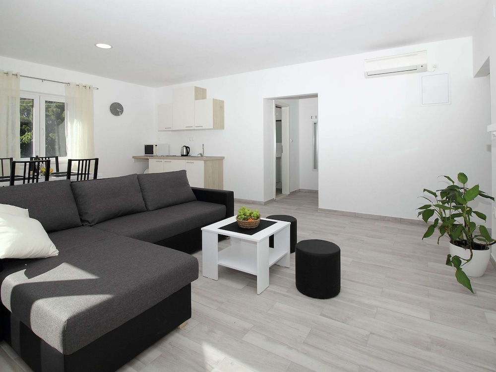 Modern Stay Near Cavtat view 3