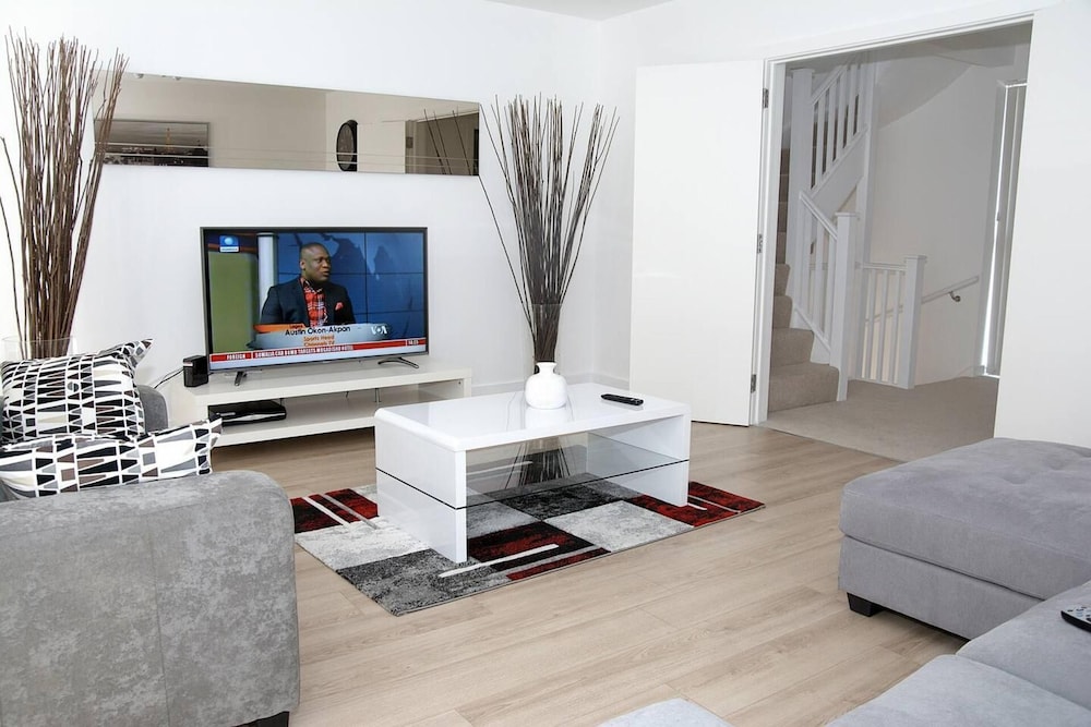 East Central London - Sleeps 6 - Pet Friendly