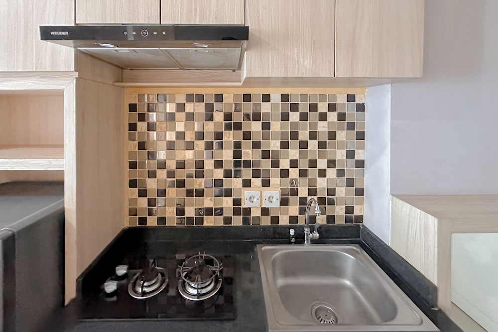 Strategic Spot Studio With Mall Access At Tanglin Supermall Mansion Apartment
