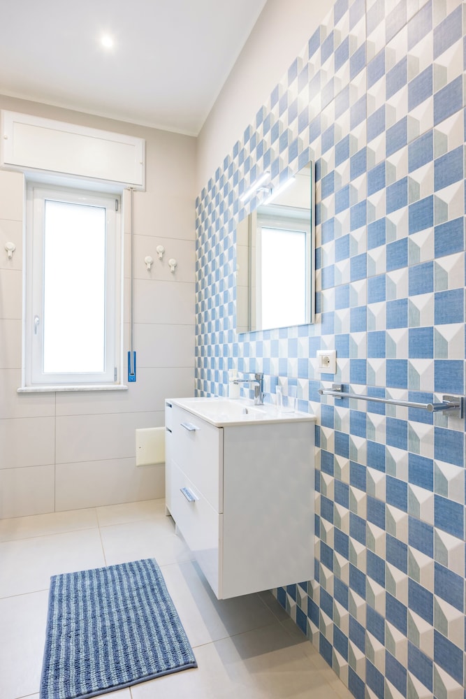 Domus Capodimonte Flat by Napoliapartments