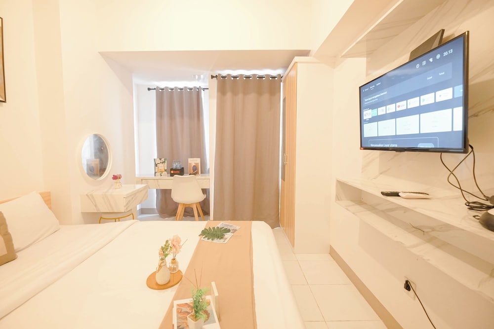 Modern Soft Minimalist Studio At Tokyo Riverside Pik 2 Apartment