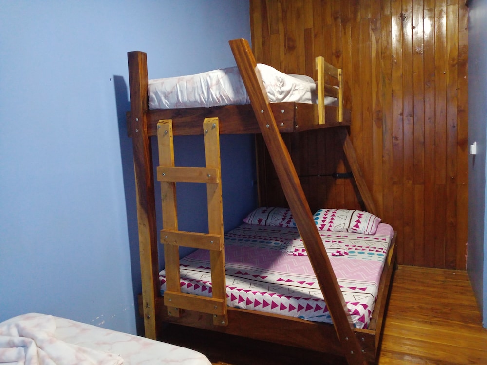 Photo 33