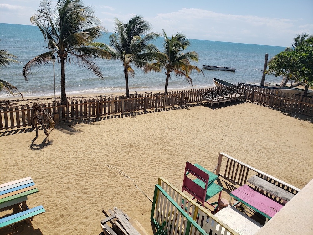 Belize Vacations - Pal's on the Beach - A Gold Standard Hotel - Property Image 15