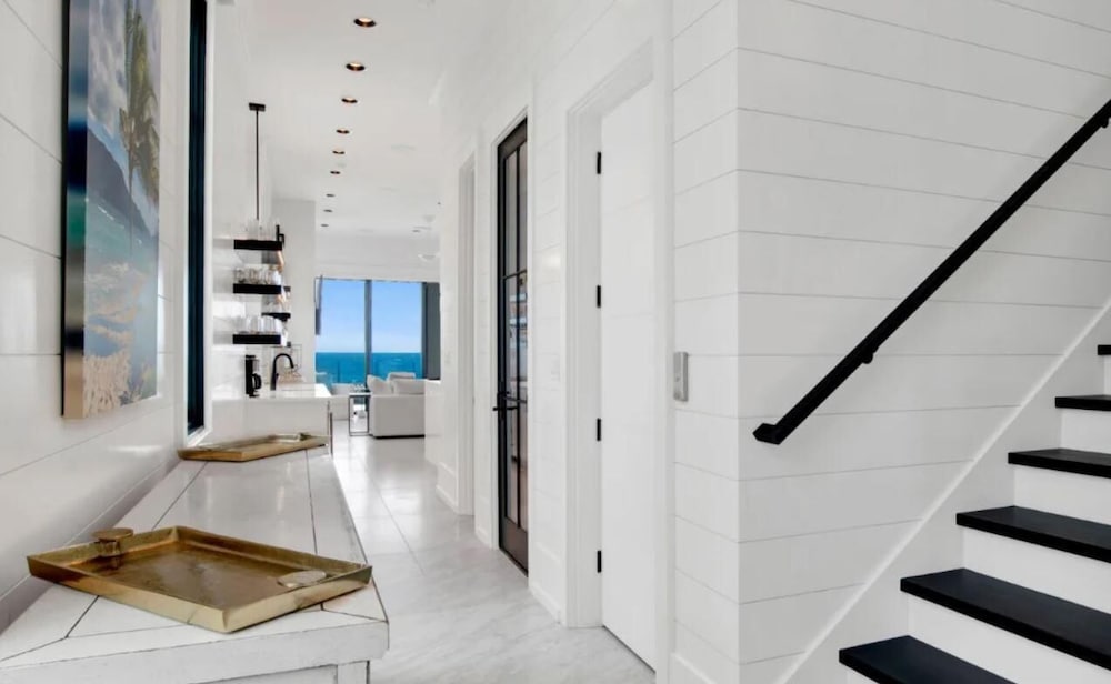 Sea La Vie at Eleanor Beach