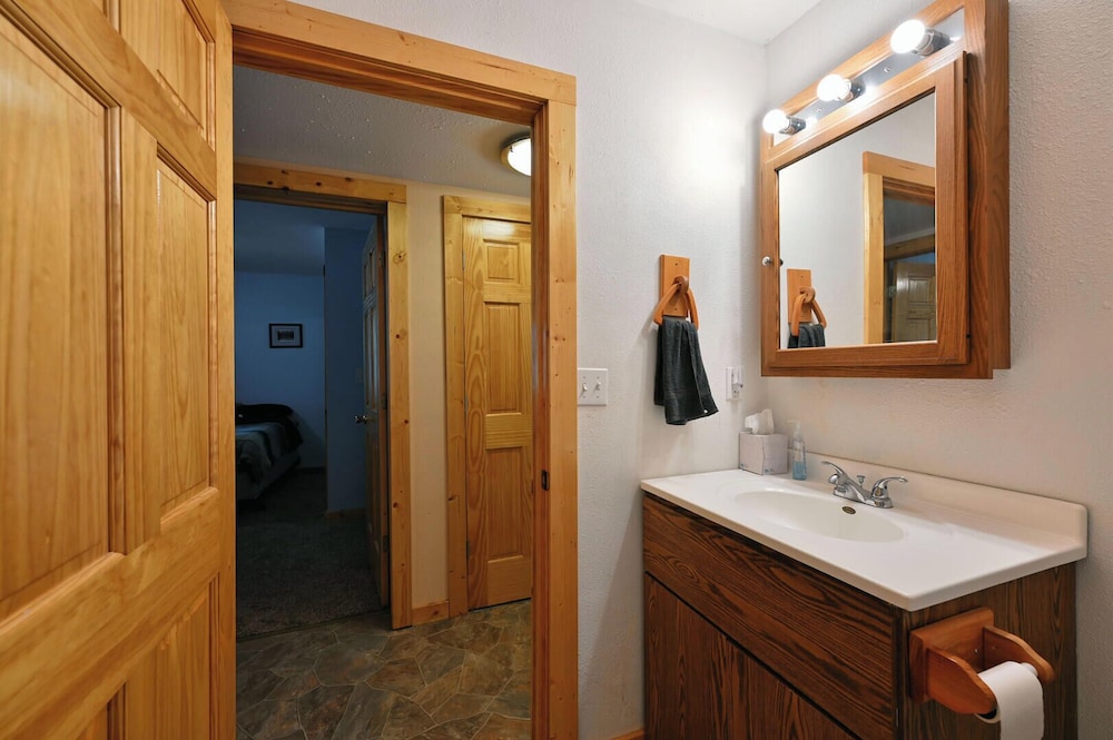 The Loft at Blueberry Lake view 3