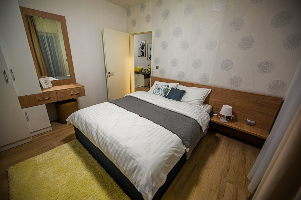 Intercity Residence - Private apartments view 5