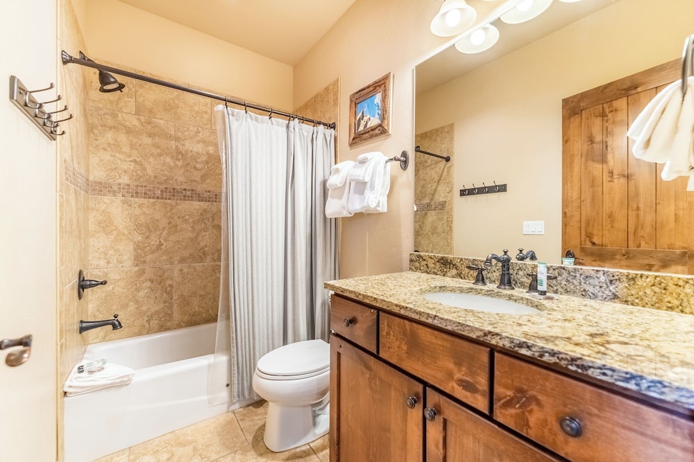 223 Caravelle Drive