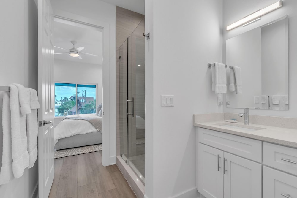 Azul Townhomes A3 - Sunrise