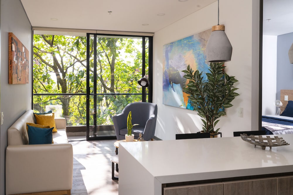 Apartamentos Class Suites by HOUSY HOST