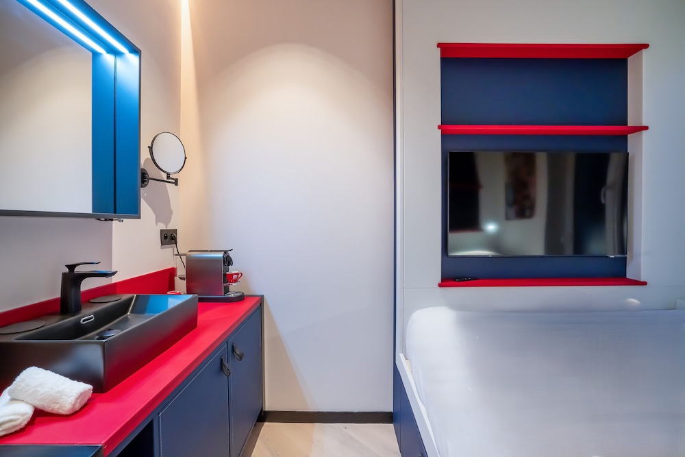 HOTEL by REBOUL - Boutique Hôtel Cassis