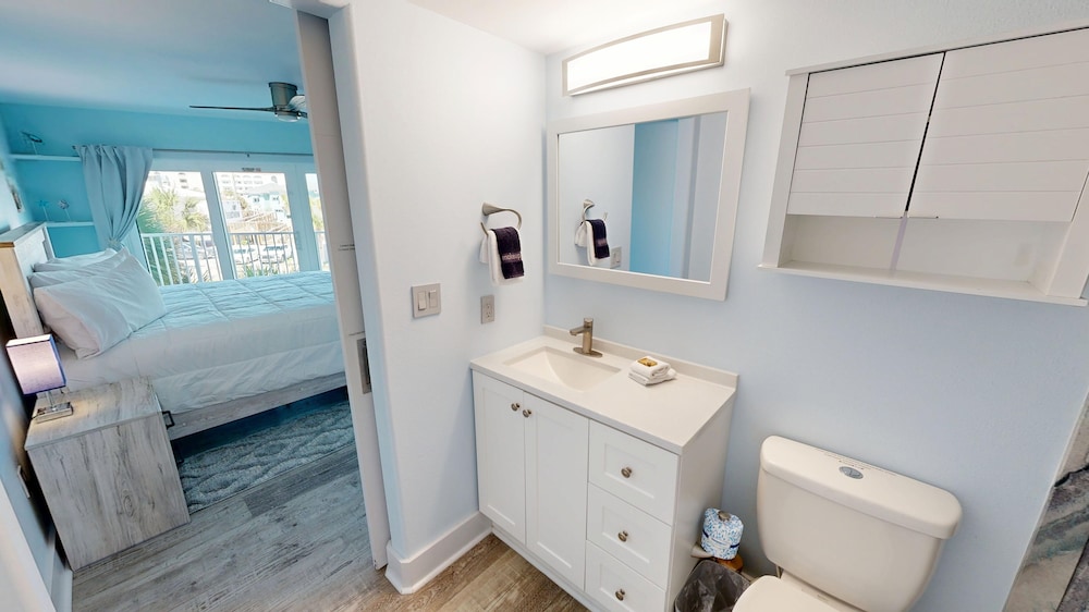 Seacrest 306 2 Bedroom Condo