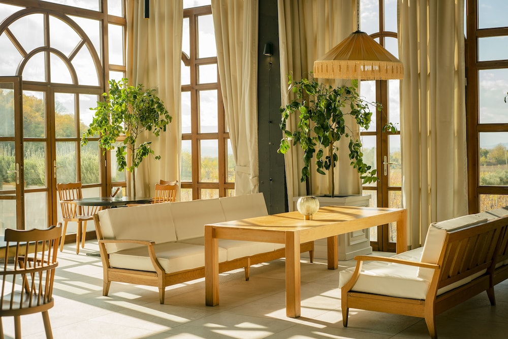 Lopota Lake Resort & Spa