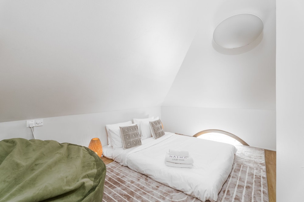 Nasma Holiday Homes - Al Hamra Village