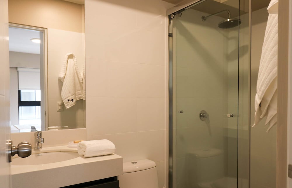 w Splendid 2BR w Magnificent Deco in Miraflores