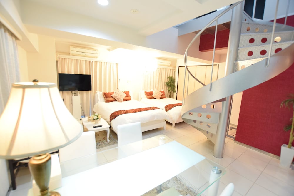 hotel room