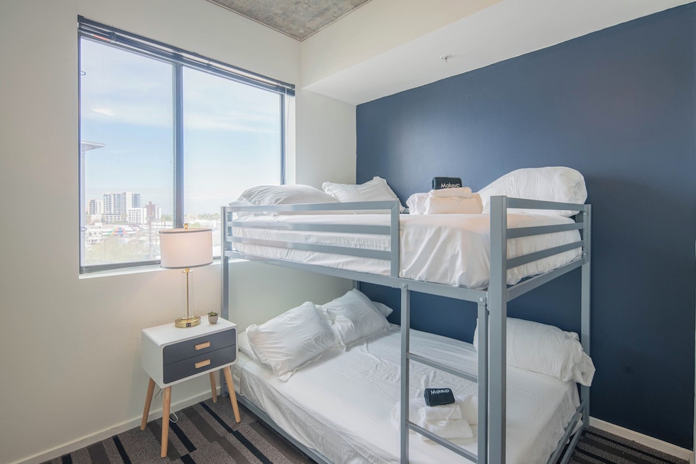 ROVE LIVING/KL - Roosevelt Point