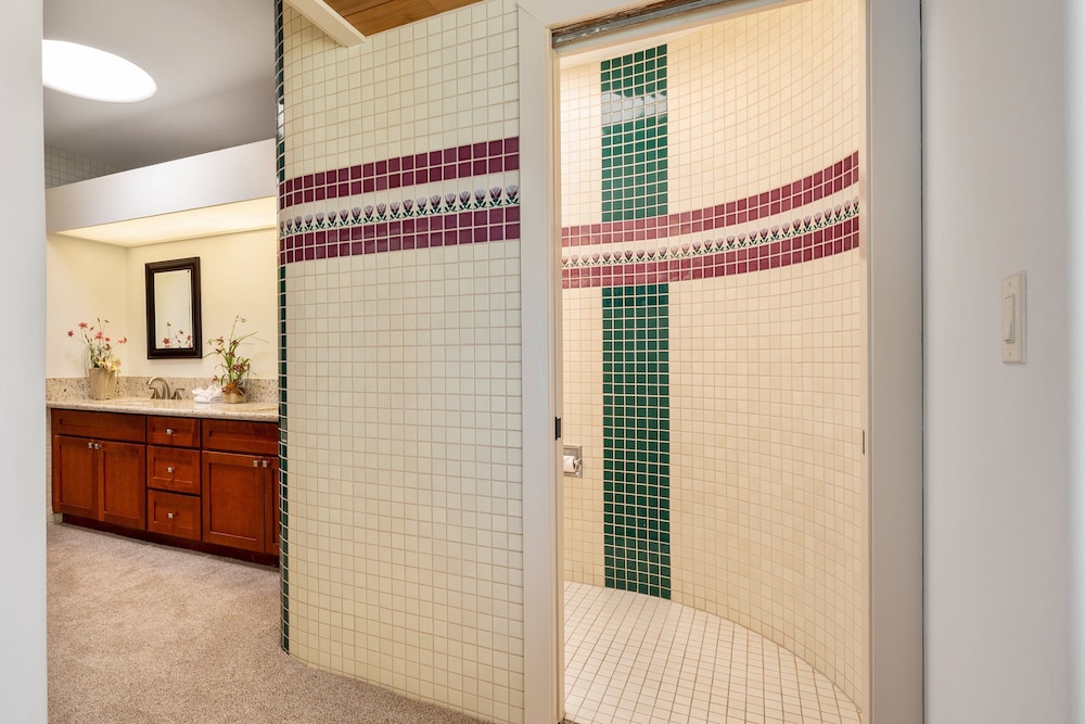 Alii Hale 4 Bedroom Home