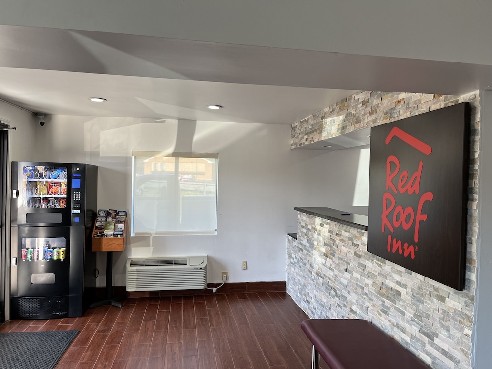 Red Roof Inn Kimball, TN - I-24 view 2