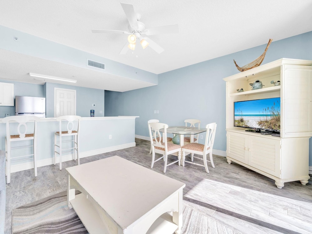 Majestic Beach Towers 1-1314