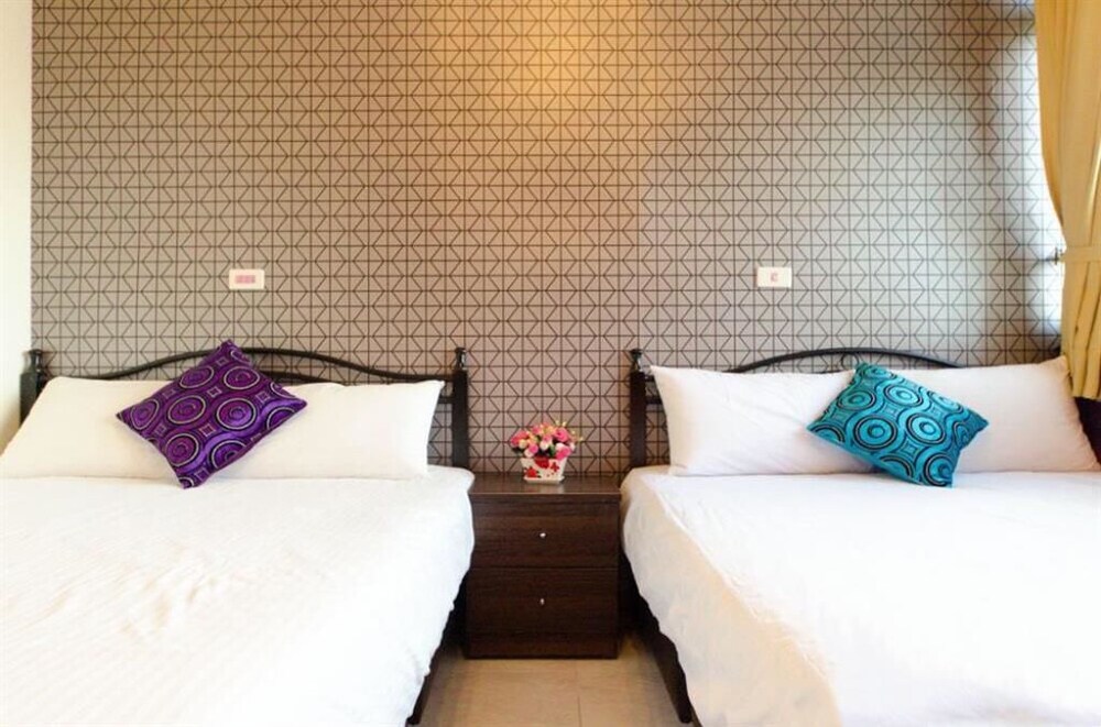 16 Alley Hostel