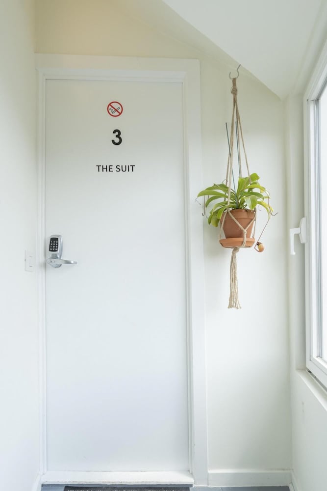 The Suit Duplex Apartment