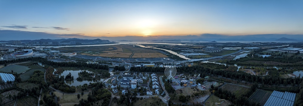 Holiday Inn Express Yuhuan Wetland Park by IHG