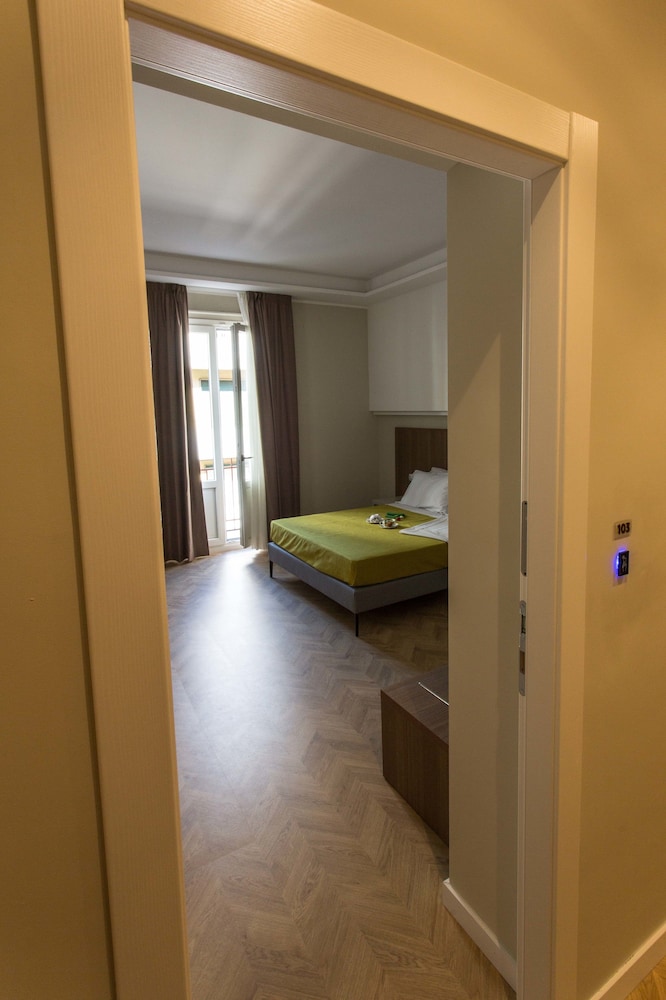 Le Affacciate Bruzie Home