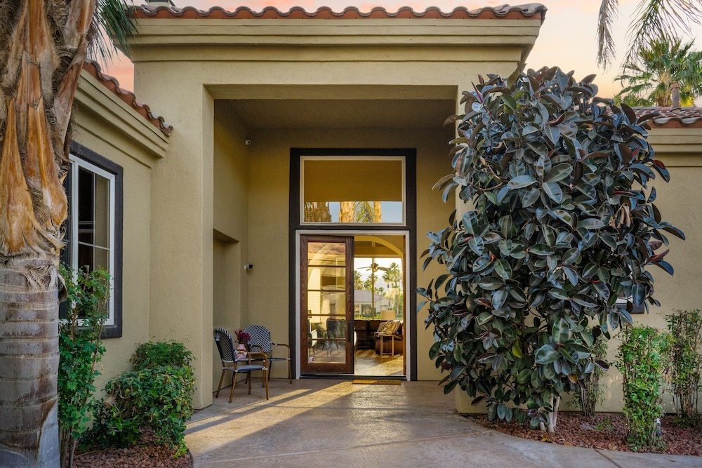 Monroe by Avantstay Beautiful Home w Pool Spa PGA West Sleeps 12