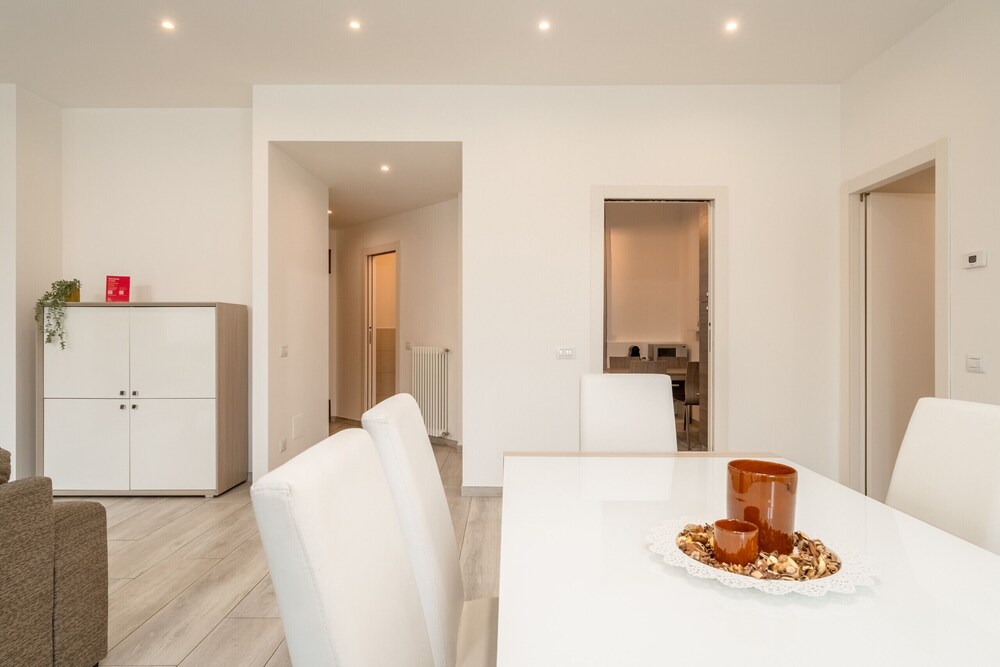 Mugiasca Modern Apartment by Wonderful Italy