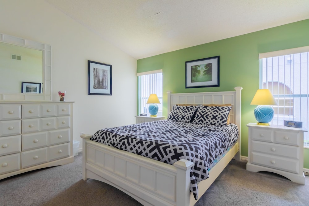 The Palms at Lake Davenport 647 - Image 5