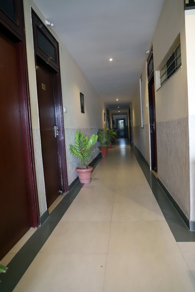 Exotika Express Resort