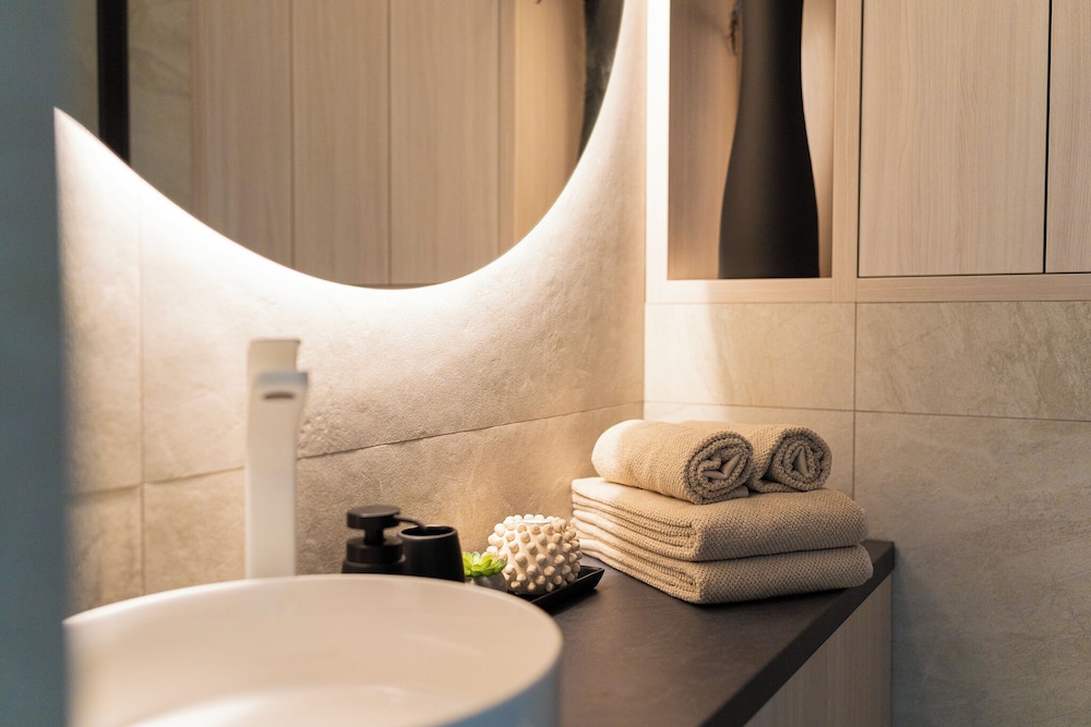 DELUXE ZEN APARTMENT & SPA