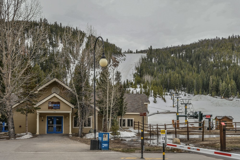 Slopeside 2771