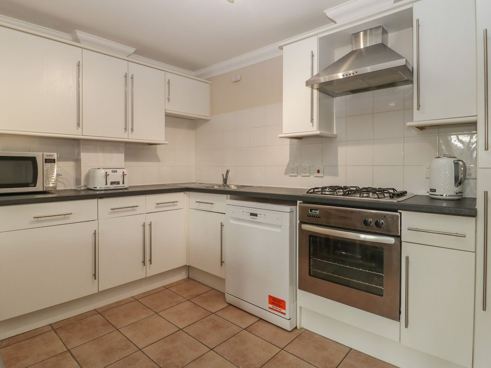 Townbridge Apartment