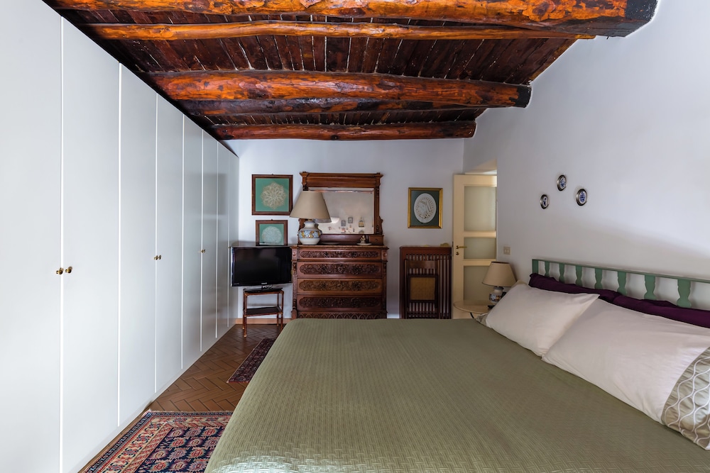 Residenza Capano Charming House by Napoliapartments