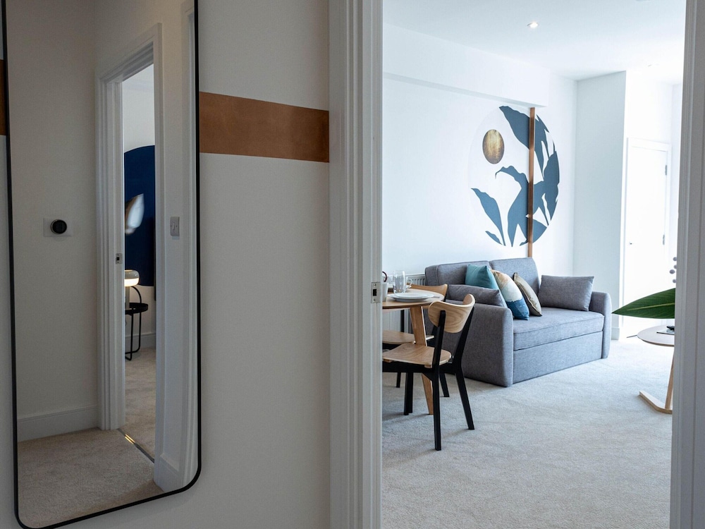 Crystal Palace Charm One-bedroom by Sojo Stay