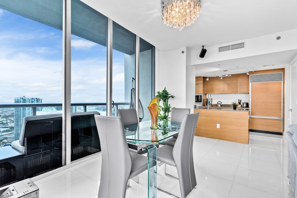 Majestic PH in Brickell-Top Amenities