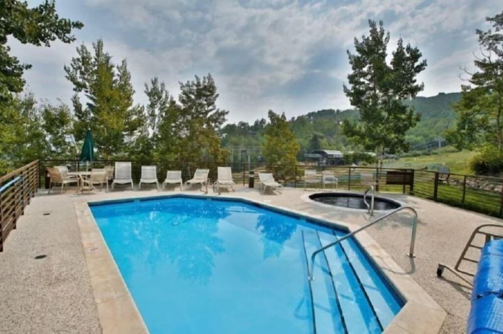Snowmass_village_3bd_gen_c
