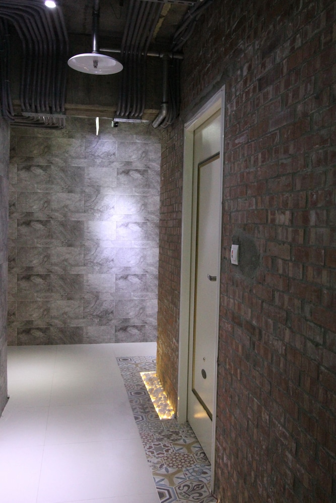Cheers Loft - Hostel