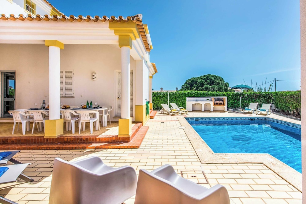 Villa Candeias