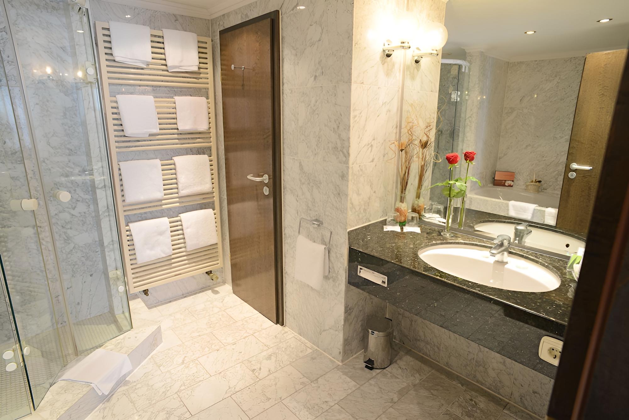 Stuttgart Vacations - Plaza Kongresshotel Europe Stuttgart - Property Image 24