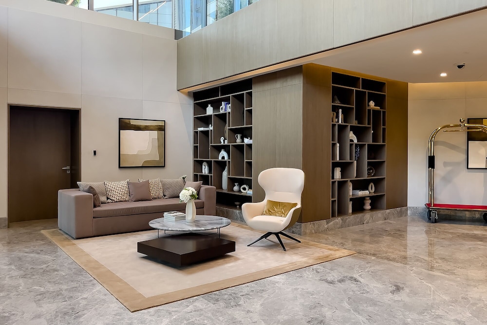 Wonderful Apartments in Icon Bay